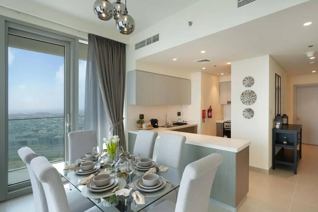Chic 2-Bedroom Downtown Gem Dubaj