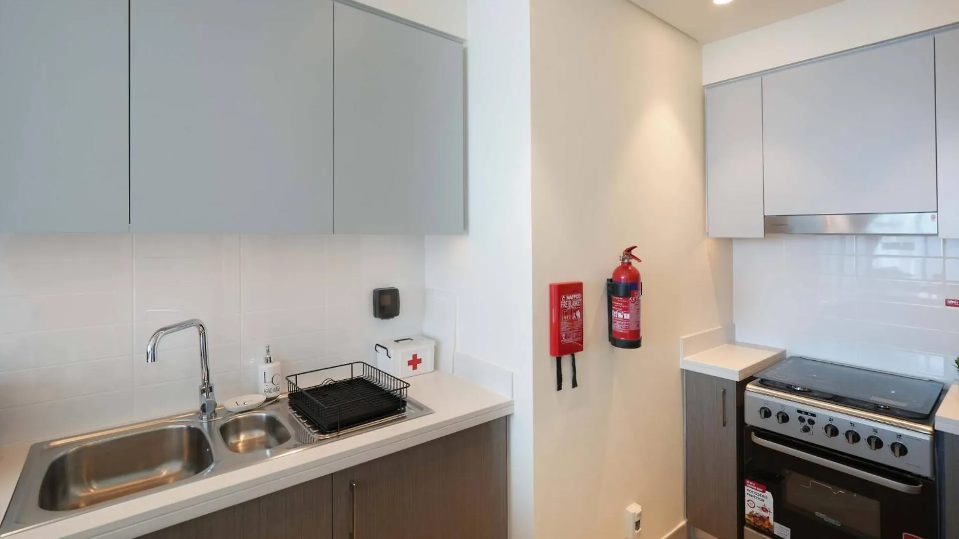 Chic 2-Bedroom Downtown Gem Dubaj 0*,  Zjednoczone Emiraty Arabskie