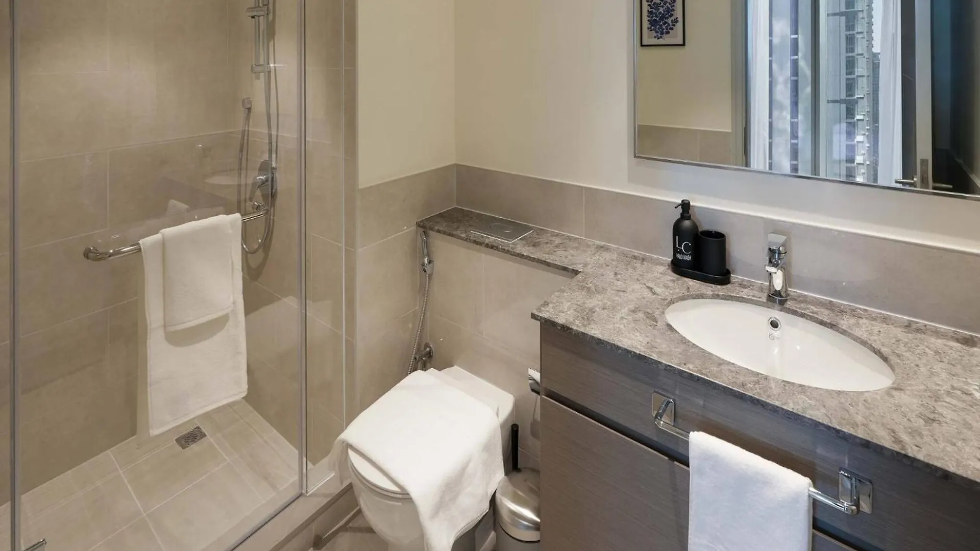 Apartament Chic 2-Bedroom Downtown Gem Dubaj Zjednoczone Emiraty Arabskie
